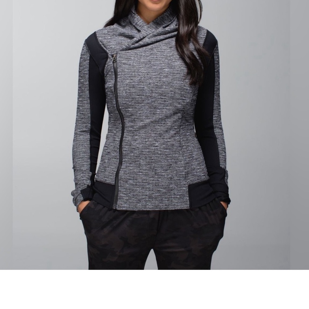 Lululemon Bhakti Yoga Gray and Black Jacket